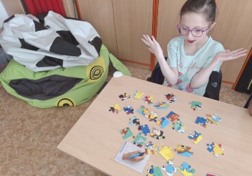24/25 PT. Přemýšlím, přemýšlíš, přemýšlíme..