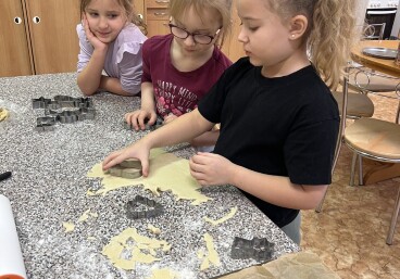 25/26 I.Z Pečení cukroví