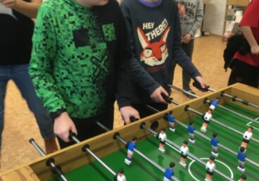 Fotbálek, II.L, 25,26